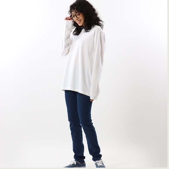 Old Navy women’s‎ long sleeve white T-Shirt - Picture 4 of 14